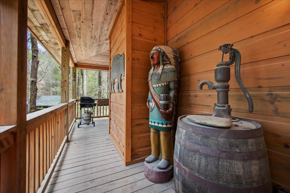 Cozy Cabin Beside Briar Creek, Fire Pit, Wifi Βίλα Ellijay Εξωτερικό φωτογραφία